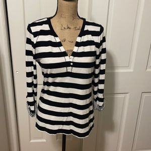 BANANA REPUBLIC Black & White Stripe Henley Top